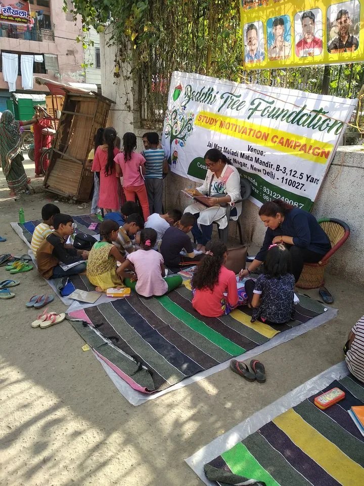 Why Teaching The Underprivileged Children Changed Me Forever – Stories From Our Volunteer Teachers